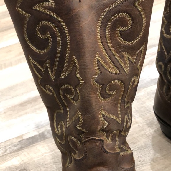 Justin Buck in Brown Boots - Picture 9 of 12